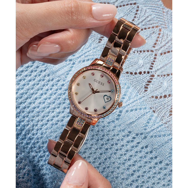 Guess Three Of Hearts White Dial Analog Watch